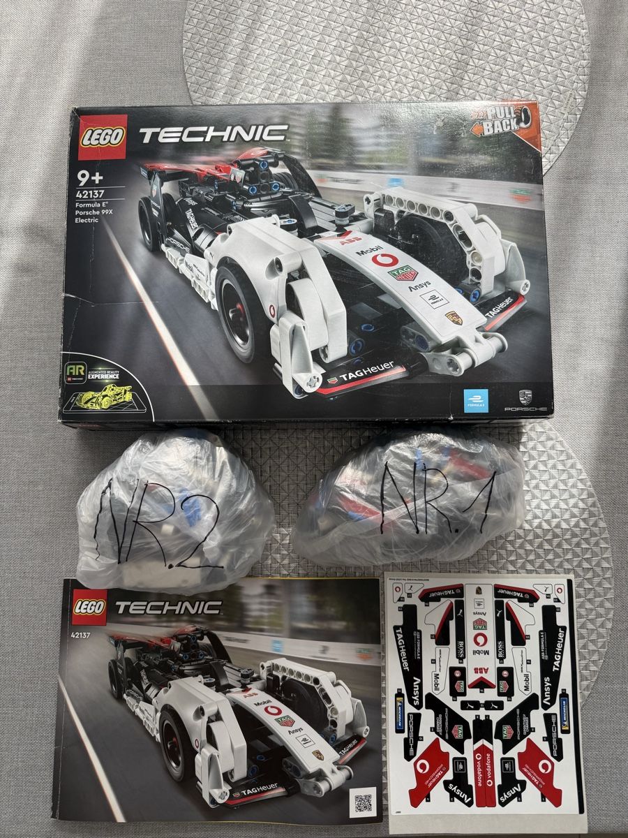 Lego Spielzeuge: LEGO Technic 42137 – Gebraucht aus Dulliken von Sabala9