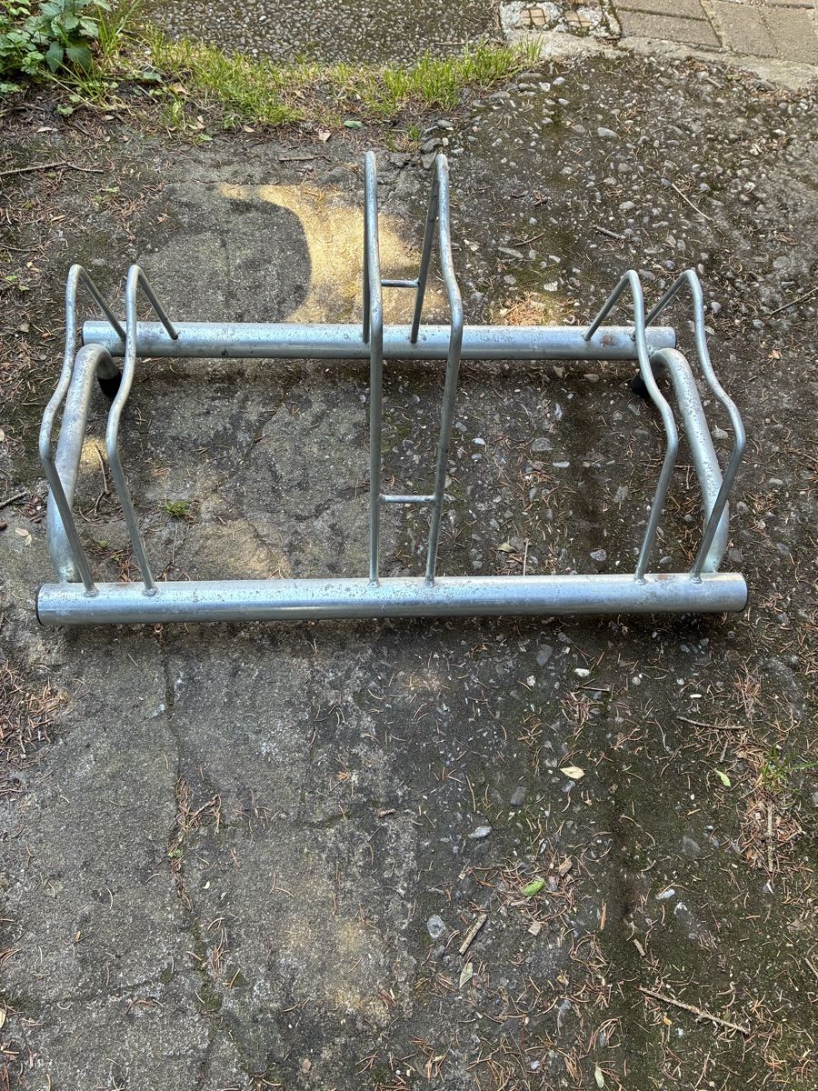 Cavalletti per biciclette: Veloständer – Usato da Leutwil venduto da omma11oppa