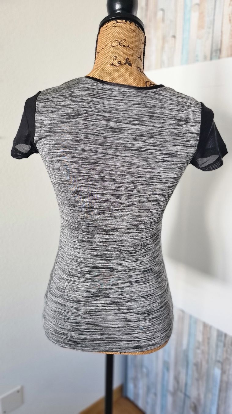 Morgan T-shirts: Morgan Shirt, Grau/Schwarz, Grösse S, – Neuf (Voir description) à KRIENS par Franzy_Blond10 2