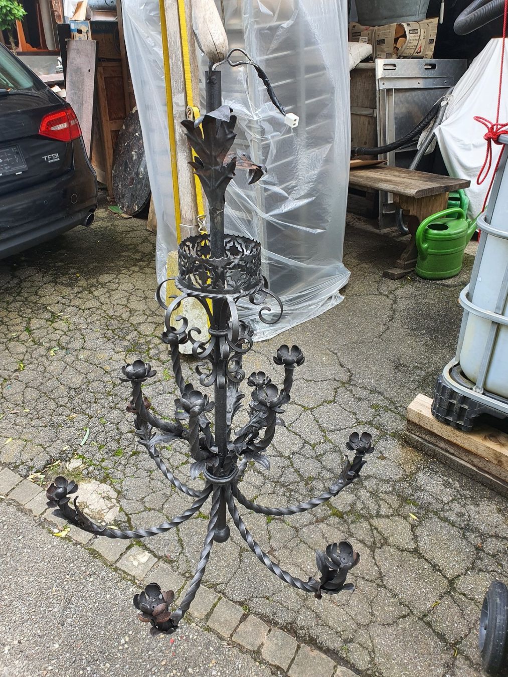 Lampade: Antikes, geschmiedetes Lampengestell – Usato da Wangen b. Olten venduto da Hecht62xyz 1