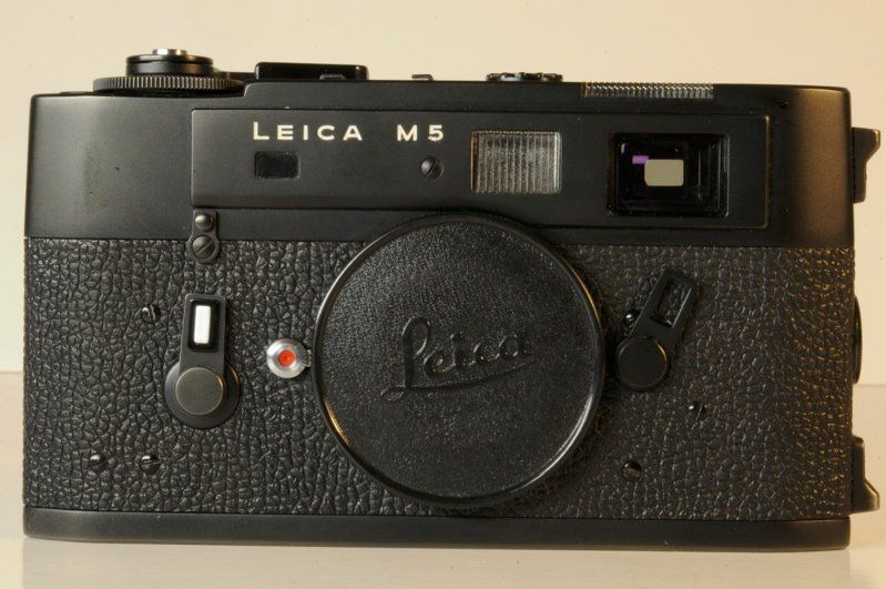 Leica R5 Noir + Très Bien (277844