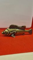Antike Figur Fisch, Vintage Anstecknadel goldfarben🐟