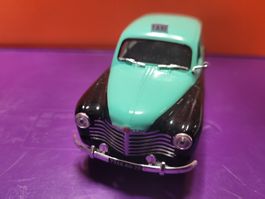 Renault Prairie Colorale Taxi Lisbonne (Portugal),1951 1:43