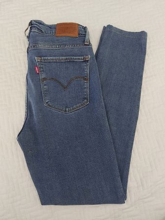 Levis jeans 