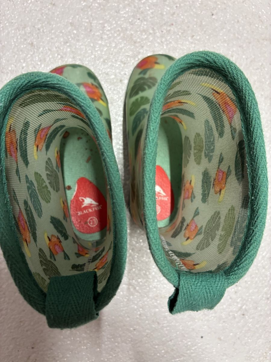 Chaussures garçon: Kinder Gummistiefel Gr. 23 – D'occasion à Muhen par Sally203 1