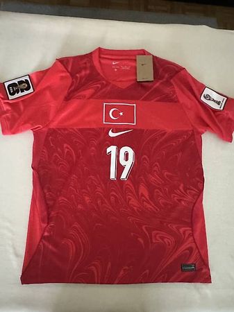 Yildiz 19 Trikot