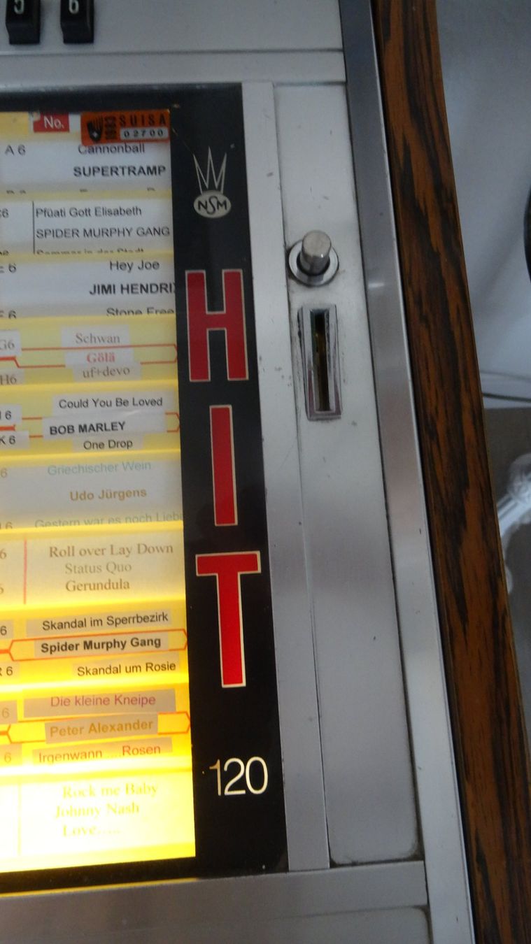 Jukebox: NSM HIT 120 Jukebox mit Gebrauchsspuren – D'occasion à Ehrendingen par CHMEX 2