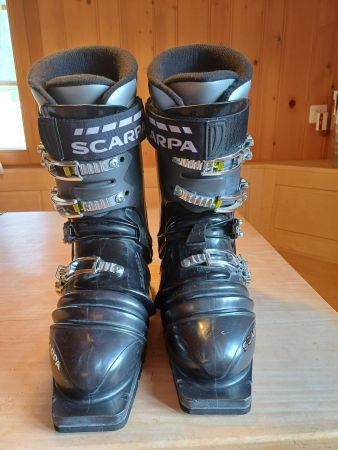 Telemark Ski Boots - Scarpa T1 - Grosse 11