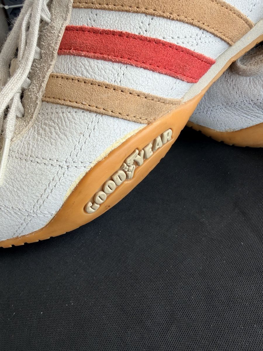 Adidas Chaussures hommes: Adidas Sneaker – D'occasion à Zumikon par Gigi64 2