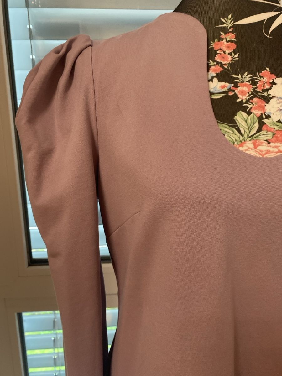 Vestiti: Kleid MEIMEIJ 44(I) – Usato da balsthal venduto da davidbalsthal23 1