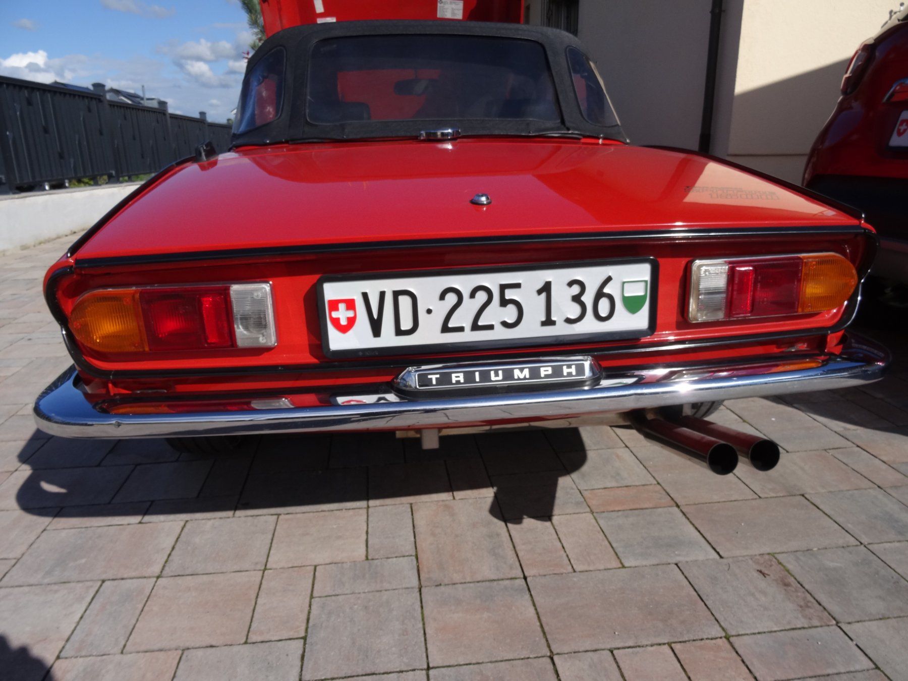 Triumph Automobili: TRIUMPH Spitfire 1500 Vétéran – Usato da Goumoens la Ville venduto da claudolly 9