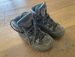 LOWA Wanderschuhe Grösse 28