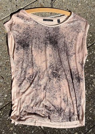 Esprit Shirt lachsfarben mit schwarz und Glitzer 