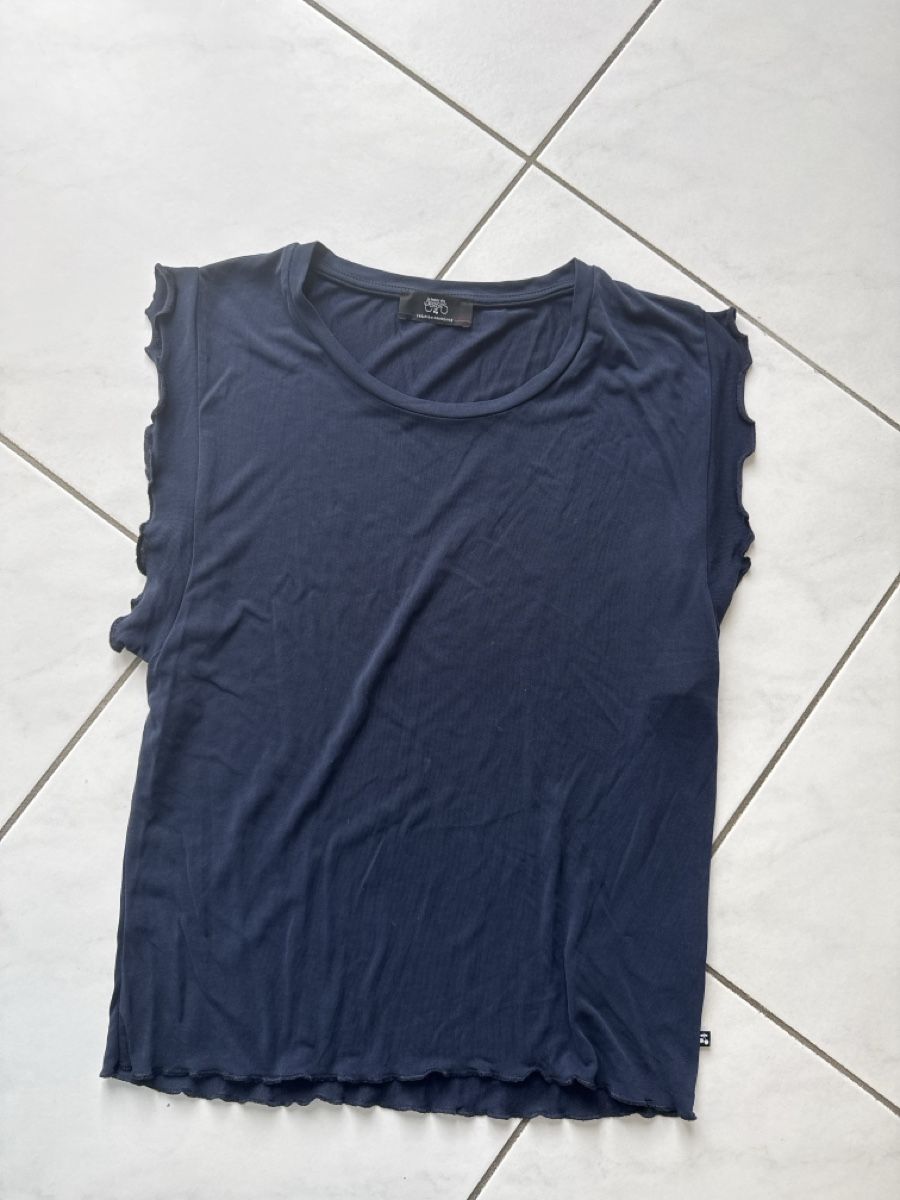 T-shirt: Ärmelloses Shirt Gr 36 NEU! – Nuovo e nell'imballaggio originale da Zell ZH venduto da Guffos