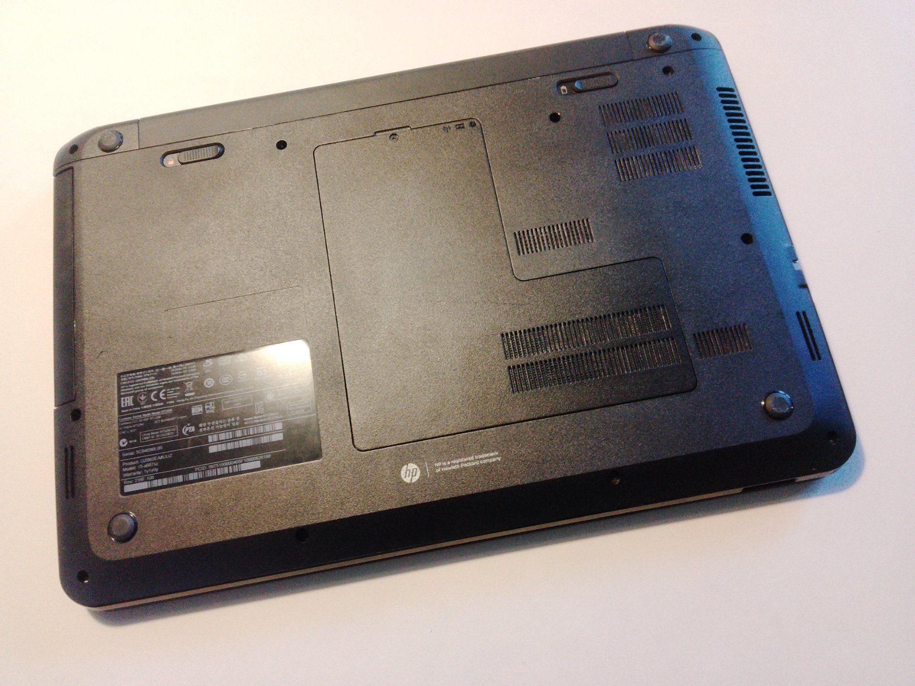 Compaq Notebook: HP Compaq 15-a007sz Notebook-PC – Usato da Oberembrach venduto da Doublescale 3