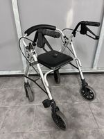 Rollator mit Sitzgelegenheit 