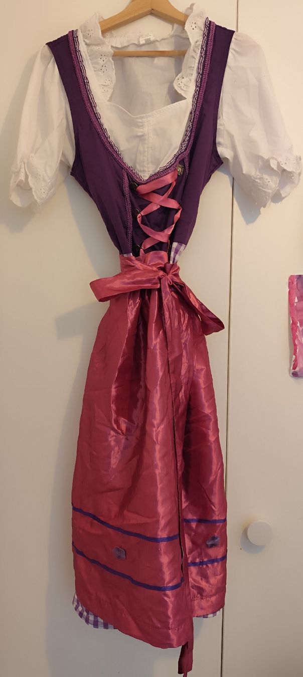 Kostüme: Dirndl Grösse 40 lila pink – Neu (gemäss Beschreibung) aus Regensdorf von any963
