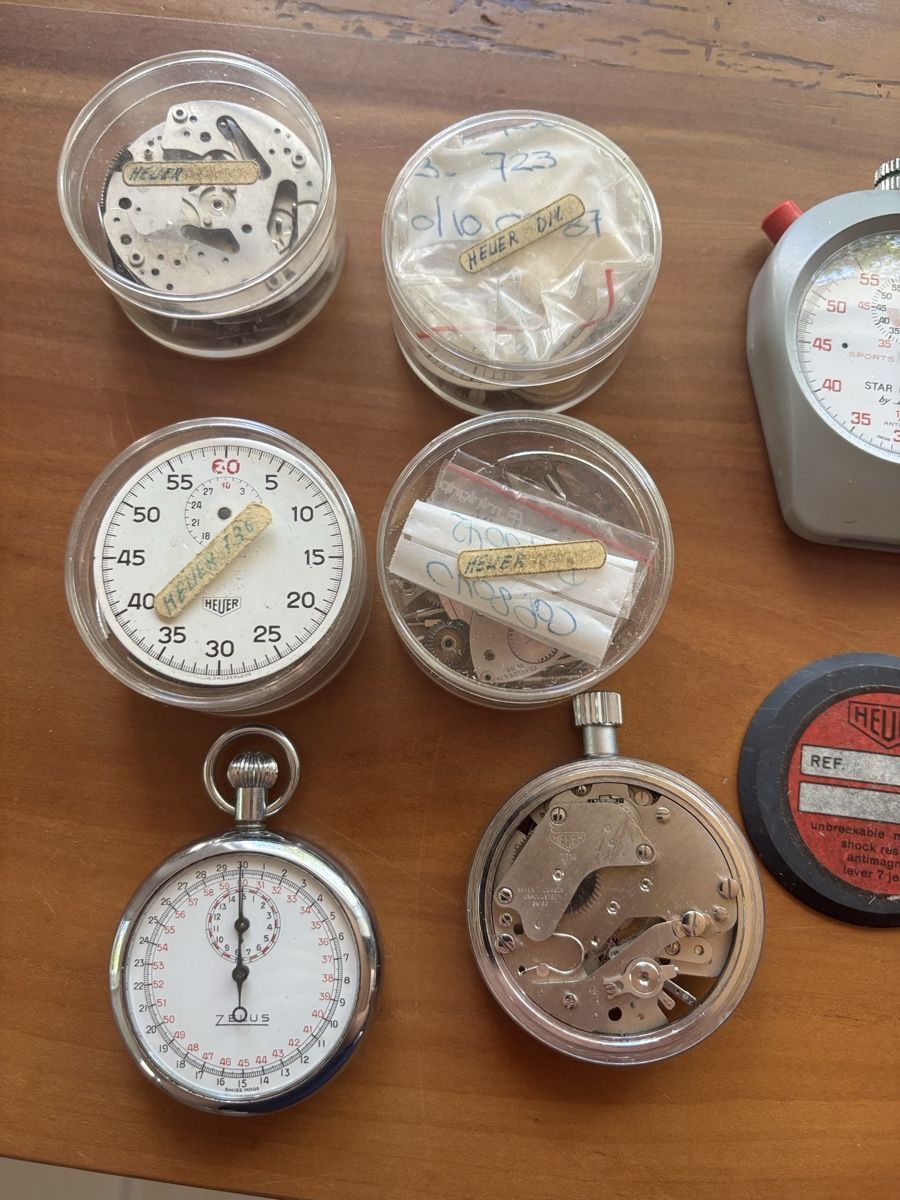 Tag Heuer Orologi: Lot Heuer Ersatzteile – Usato da Rüti b. Büren venduto da CenicAG 4