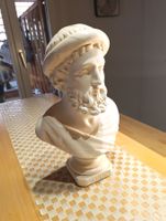 Art Deko Herrenbrust Skulptur aus Gips um 1930j Top