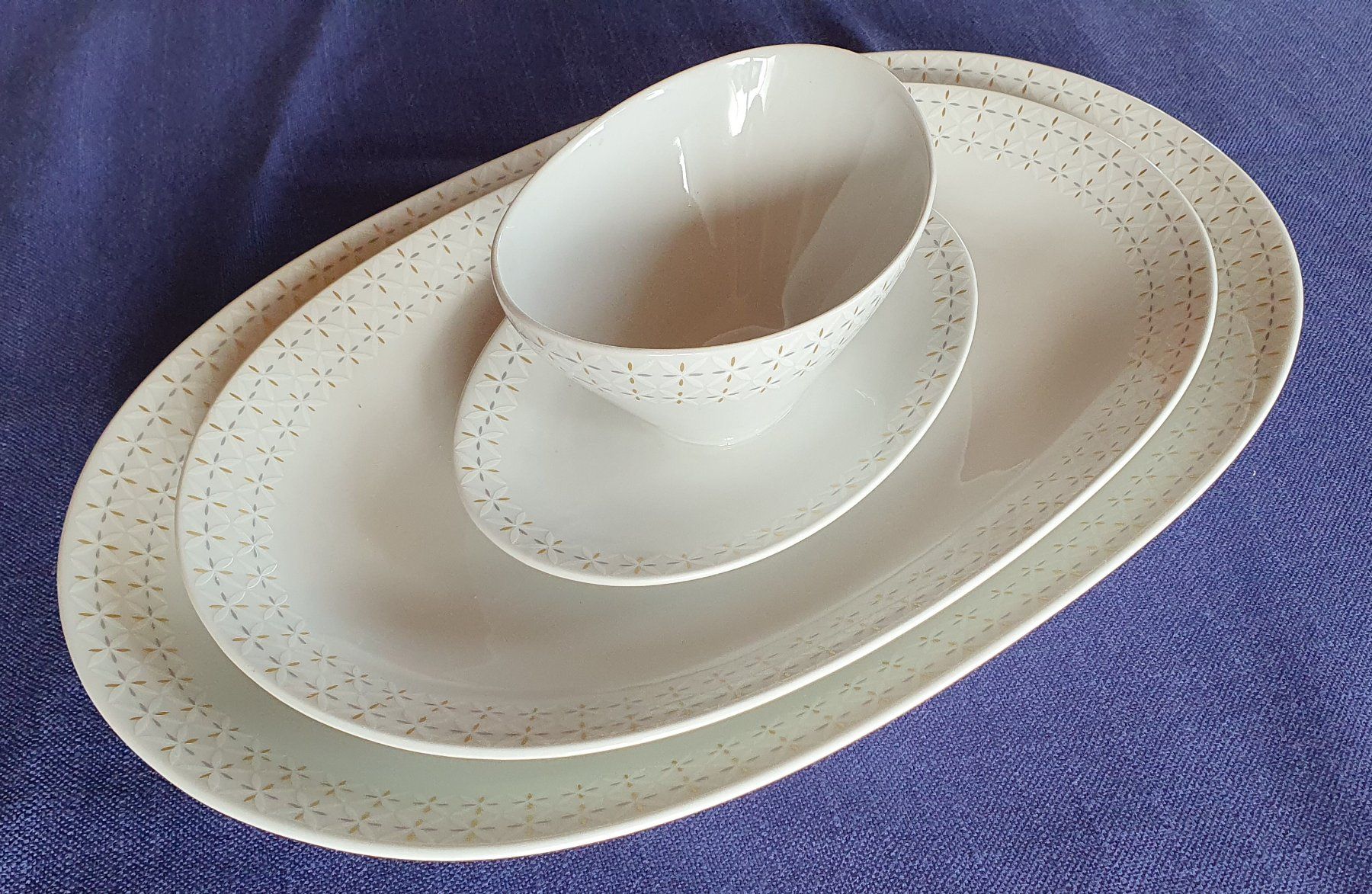 Set di piatti: Bareuther Waldsassen Bavaria Tafel Service – Nuovo (secondo la descrizione) da Schaffhausen venduto da Daco5 5