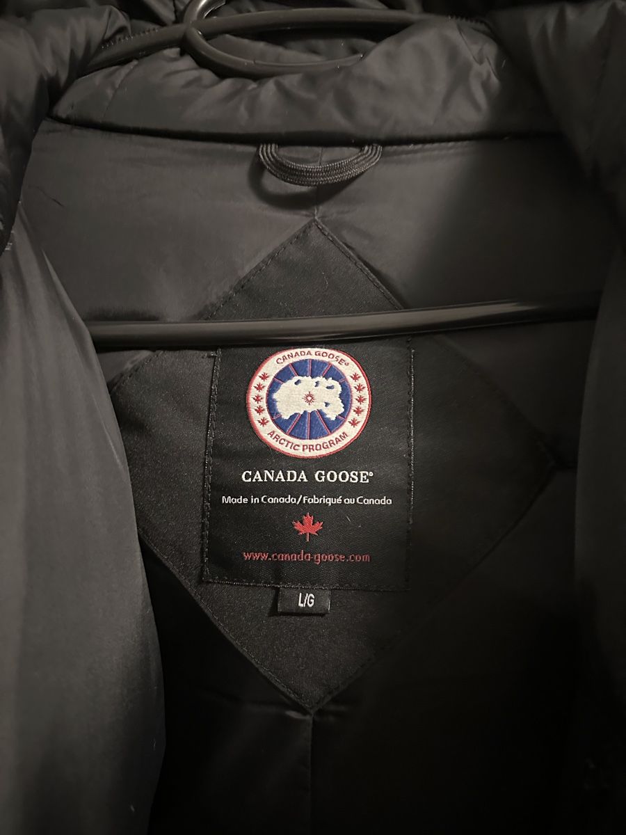 Canada Goose Mäntel: Canada Goose Parka Noir Taille L – Gebraucht aus Biel/Bienne von Endrit.d_31 1