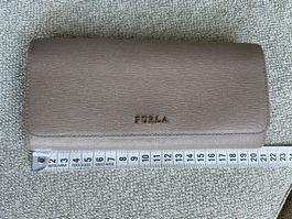 FURLA Portemonnaie Taupe goldig