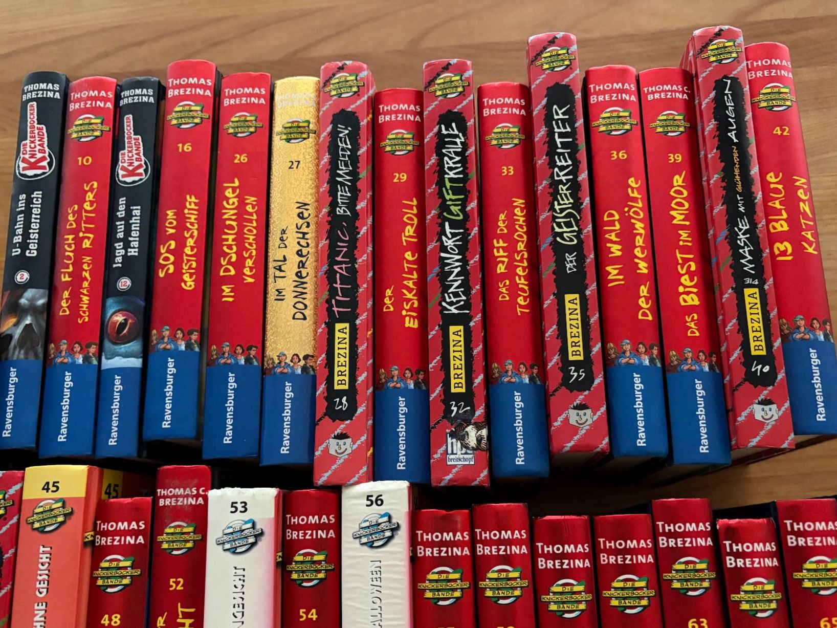 Bücher: Die Knickerbocker Bande Sammlung (x47)-Thomas Brezina – Gebraucht aus Oberwil-Lieli von Toscombra 2