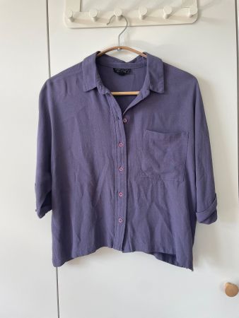 Lila Bluse/Kurzarmhemd von Topshop Gr. 36 (UK 8) – Viskose