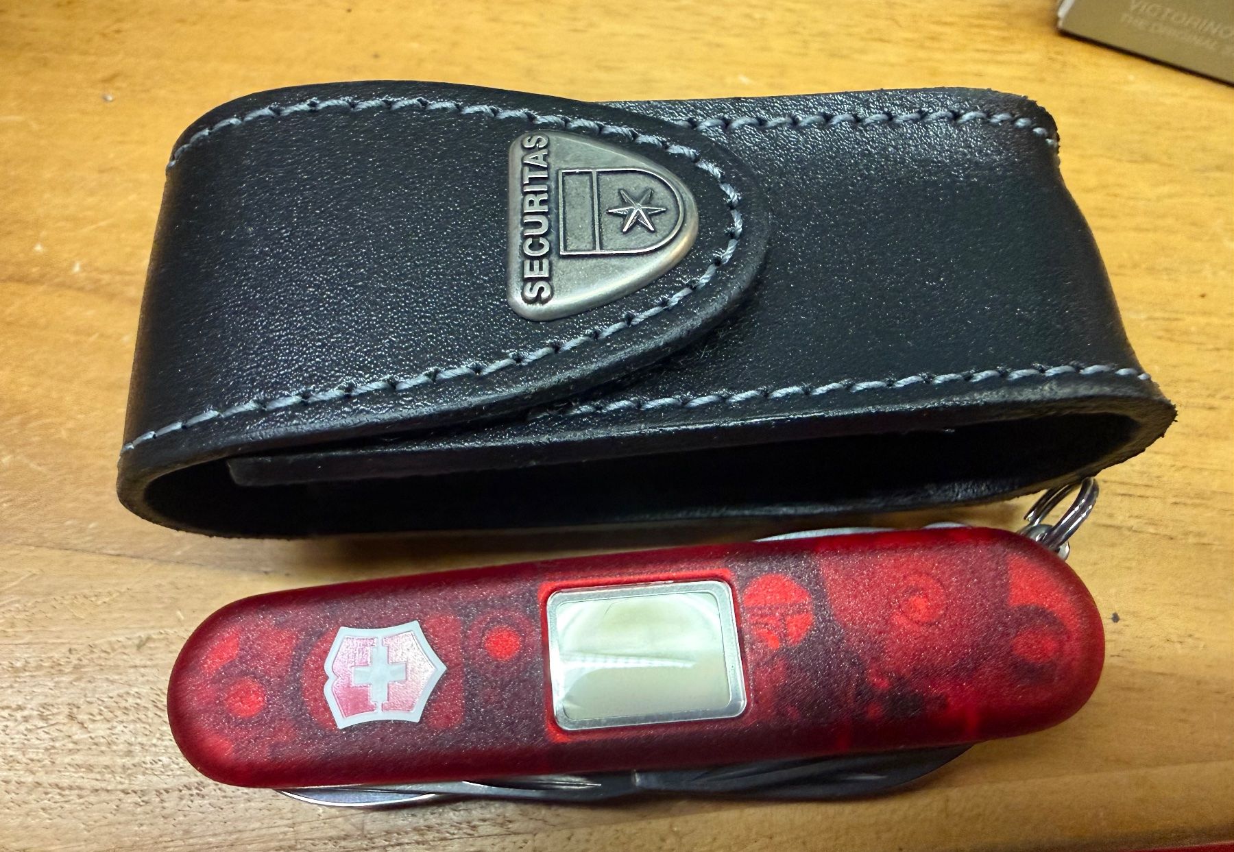 Victorinox Coltelli tascabile: Sackmesser Victorinox Securitas mit Altimeter – Nuovo e nell'imballaggio originale da Glattbrugg venduto da Xena2014 1