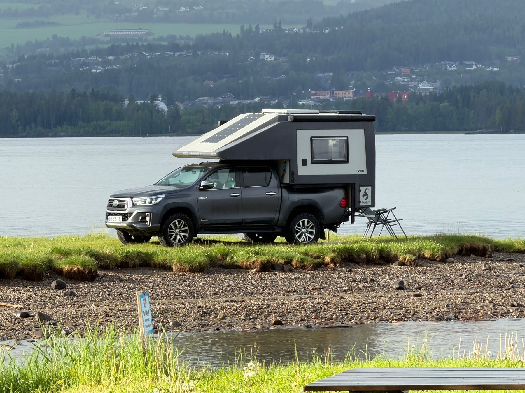 Veicoli da campeggio: Wohnkabine Cellule Pick - up  Billys Monococ – Usato da Montreux venduto da dar_hs6n
