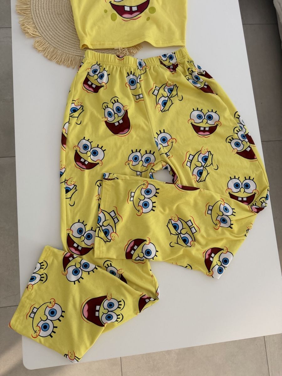Negligees & Pyjamas: Spongebob Pyjama Set XS – Gebraucht aus Gränichen von Domsiiiii 2