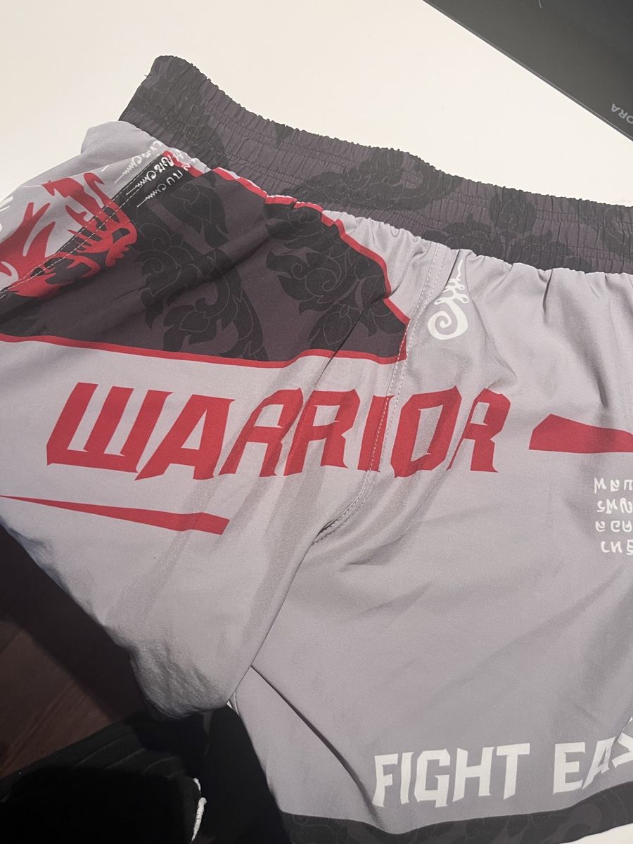 Pantaloni: Thai Box Shorts M – Usato da Hinwil venduto da dire07 1