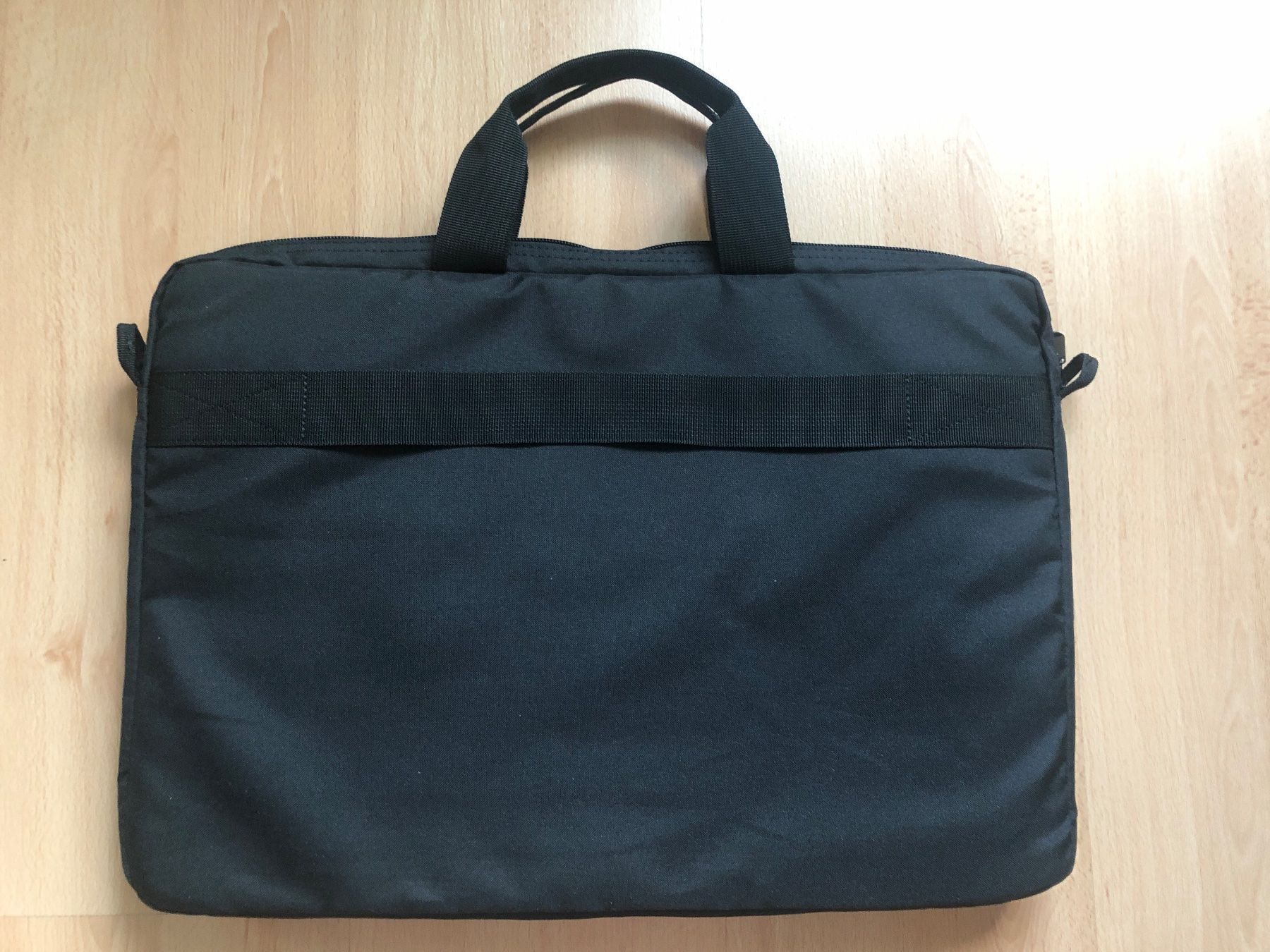 Borse: Sac pour ordinateur portable – Nuovo (secondo la descrizione) da Neuchâtel venduto da kedac 1