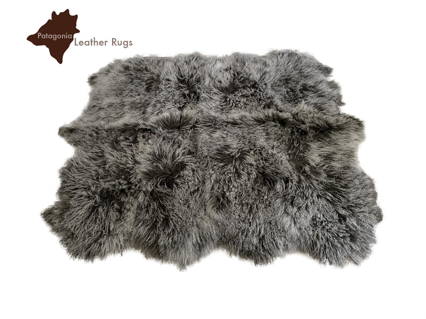 Tappeti: Echtes Tibetisches Schaffell Teppich – Nuovo e nell'imballaggio originale da Arbedo venduto da patagonialeatherrugs