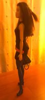 Barbie mit Rettungsleine im Rucksack + kaschiertem Ballkleid