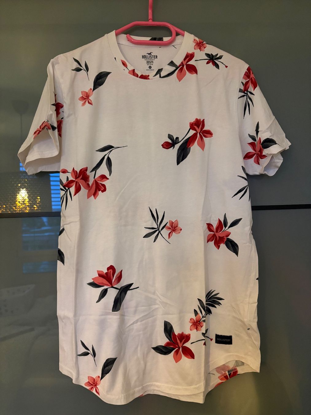 Hollister T-Shirts: Hollister T-Shirt, Gr. M – Gebraucht aus Rümlang von Jenni.21