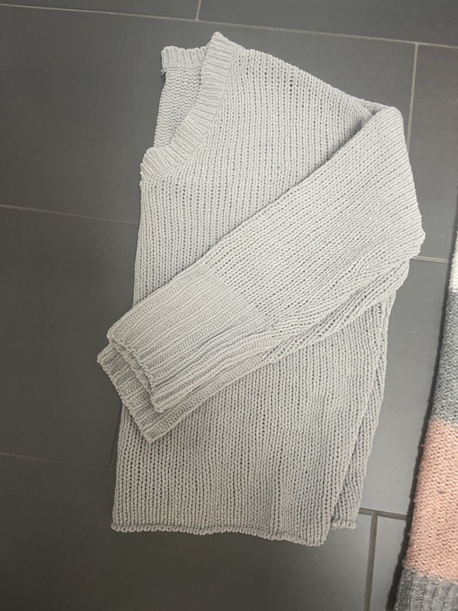 Lotti di vestiti: KLEIDERPAKET – Usato da Chur venduto da churerli 3