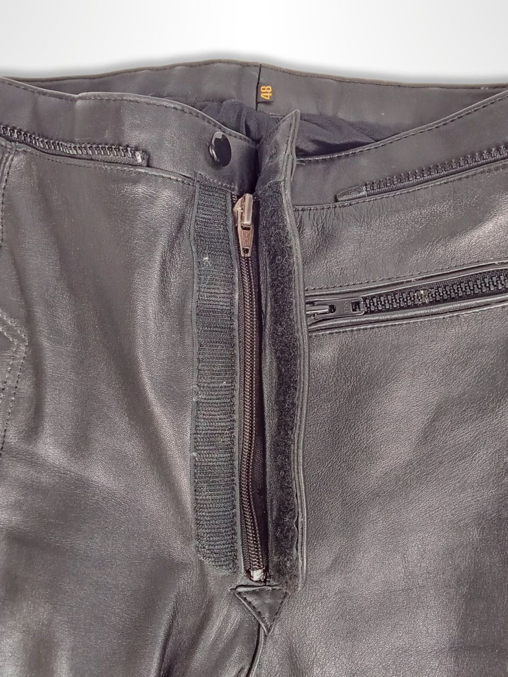 IXS Pantaloni: iXS Motorradhose Gr. 48 Leder schwarz – Usato da Suhr venduto da Restwert_Suhr 3