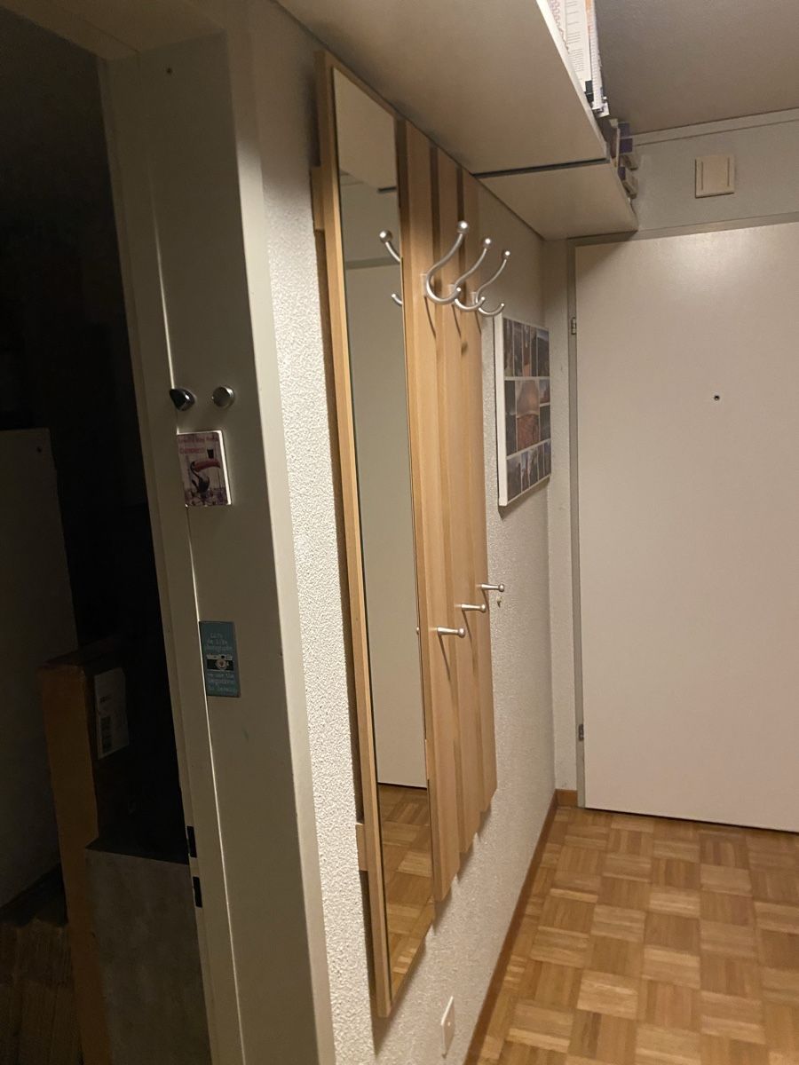 Garderobe: Wandgarderobe – Gebraucht aus Münchenbuchsee von tttobster 2