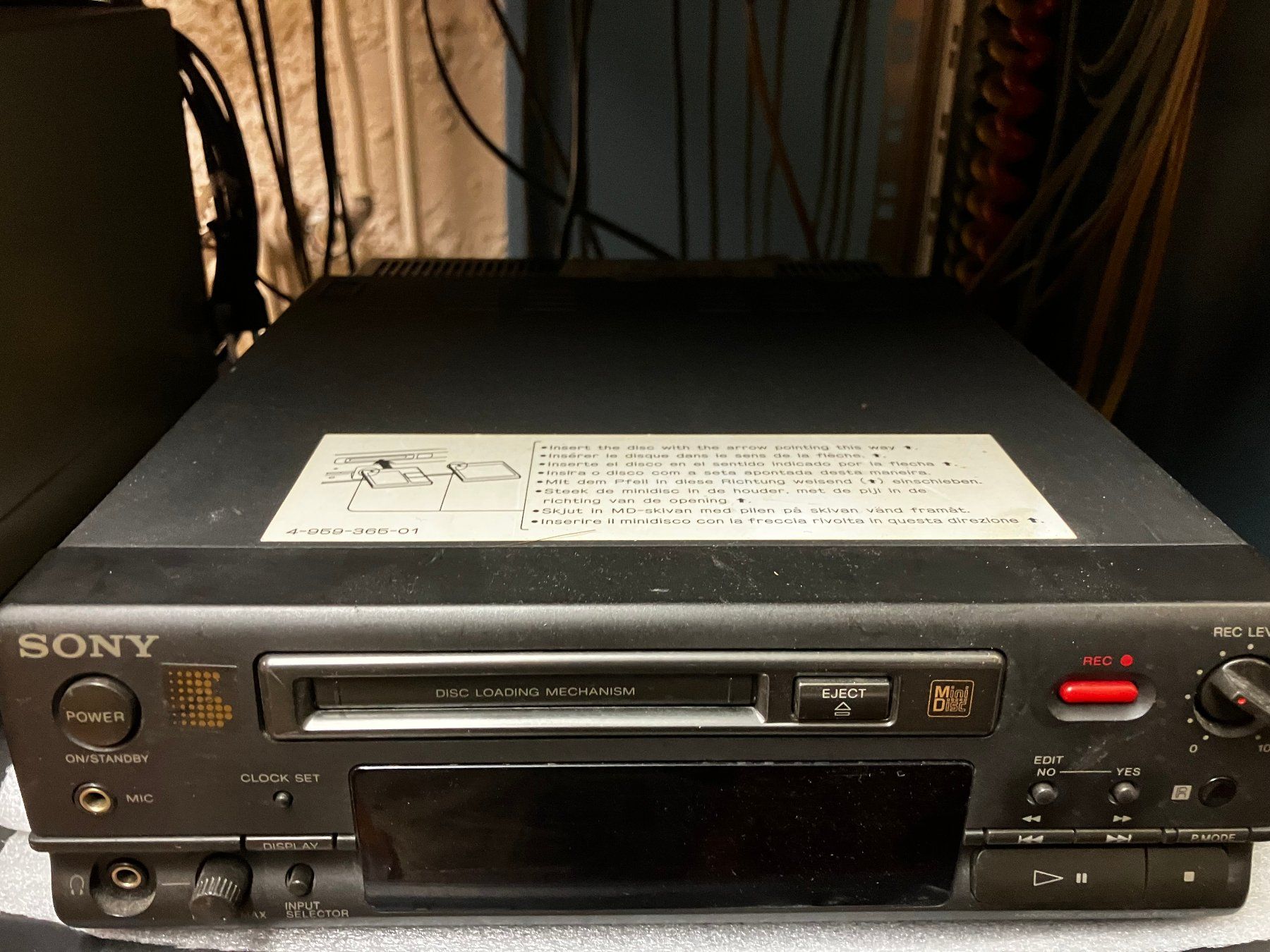 Sony Registratori: SONY Minidisc Recorder MDS-101 – Usato da Nürensdorf venduto da rol_kg7r