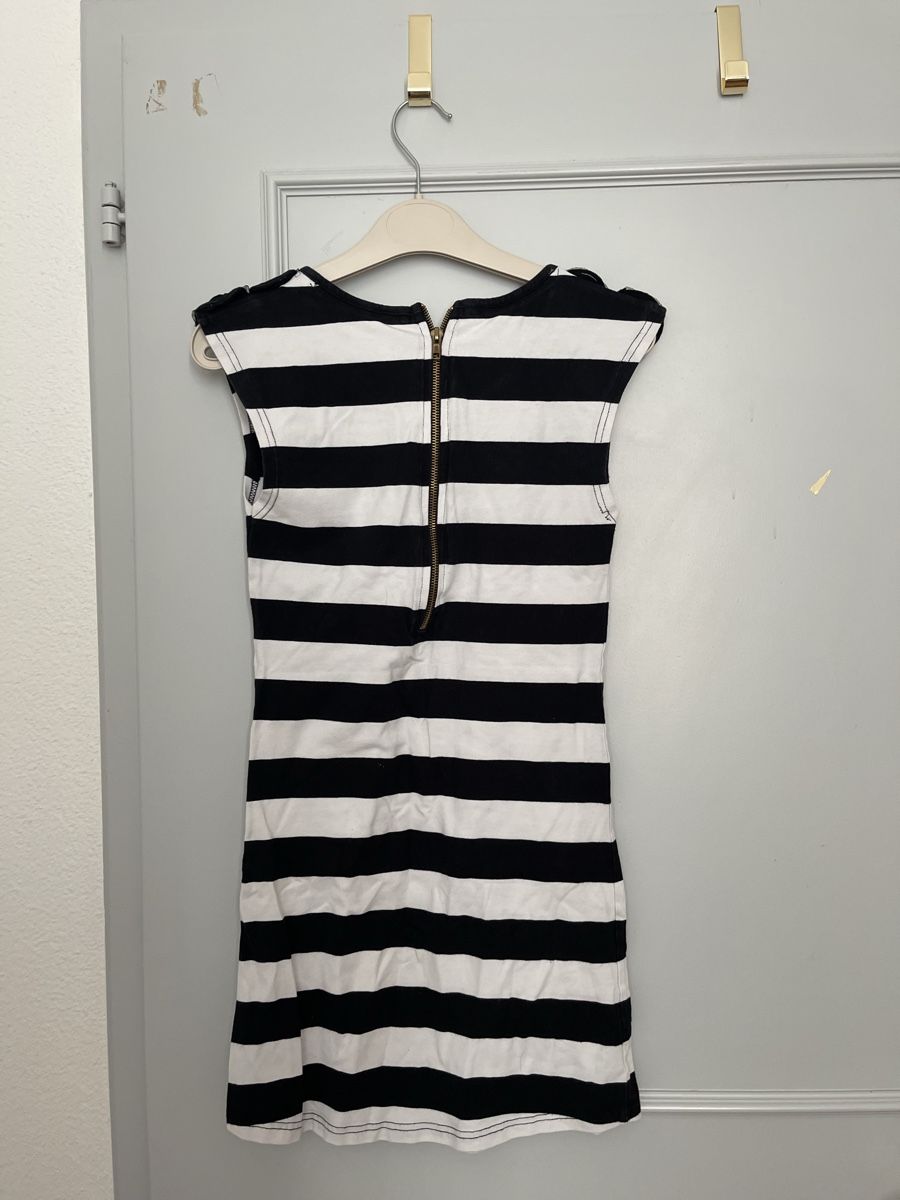 Vestiti: Kleid von Review – Usato da Zürich venduto da liz_l6f7 1