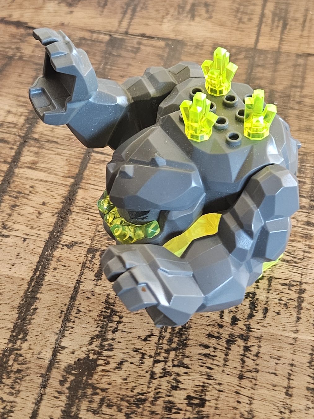 lego figurine Geolix with 3 Crystals on Back (Rock Monster) (Gebraucht ...