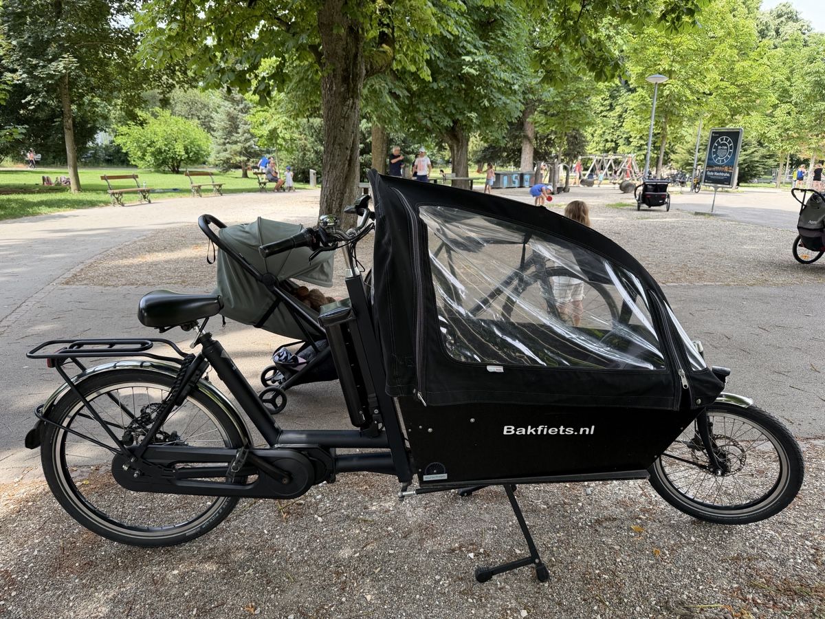 Velos: Cargobike Bakfiets Classic Long – Gebraucht aus Bottmingen von GeoBasel42