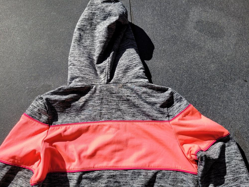 Pulls & Sweat-shirts: Hoodie, Trainer-Oberteil Gr.146/152 unisex – D'occasion à Oetwil am See par swisspeak 3