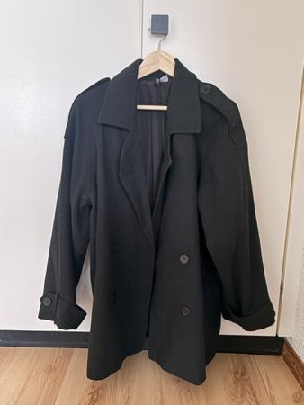 Superbe manteau noir taille 42