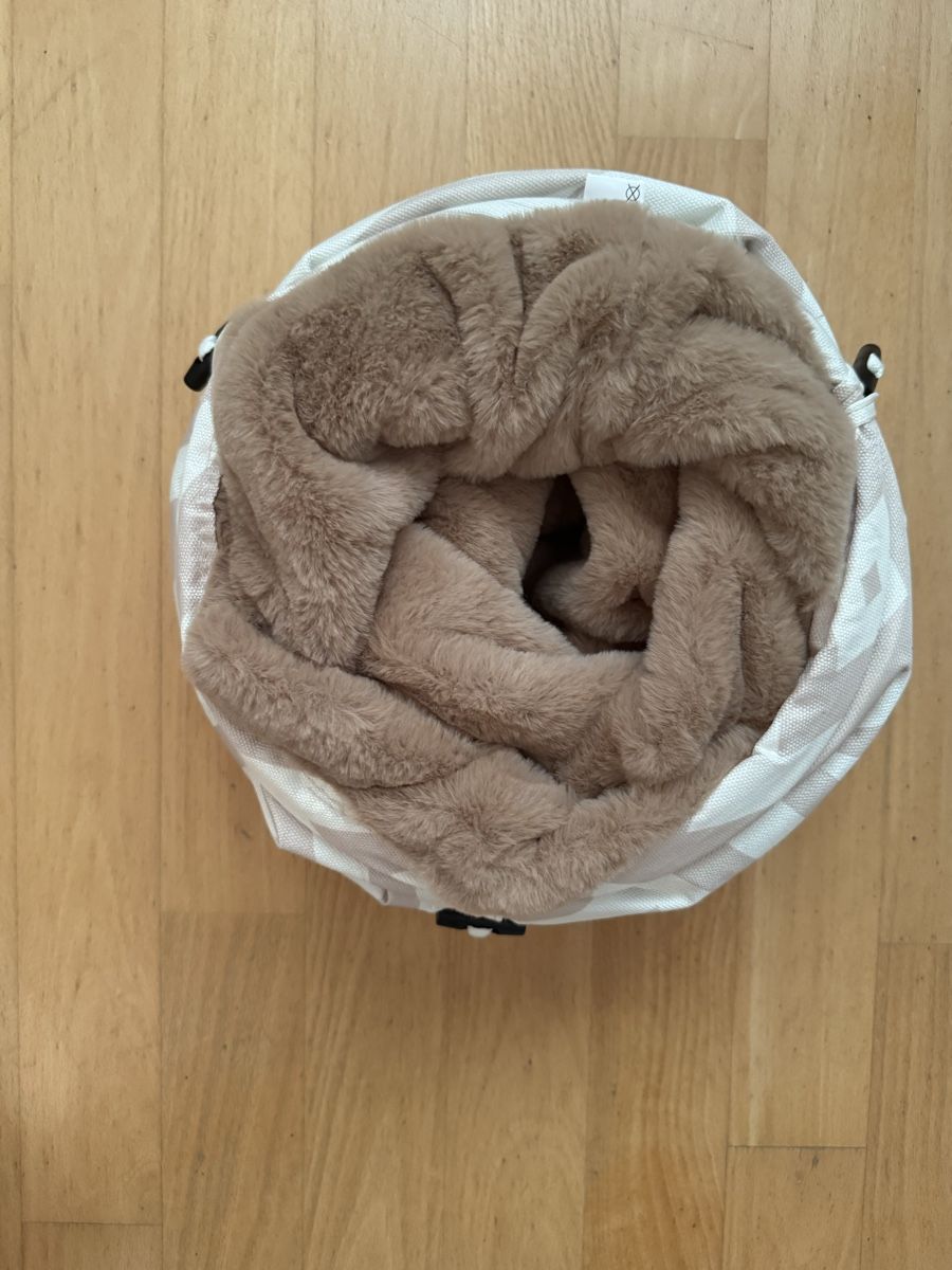 Cucce & Letti: Kuscheltunnel für Katzen oder kleine Hunde – Nuovo (secondo la descrizione) da Pfäffikon SZ venduto da anshaV 4