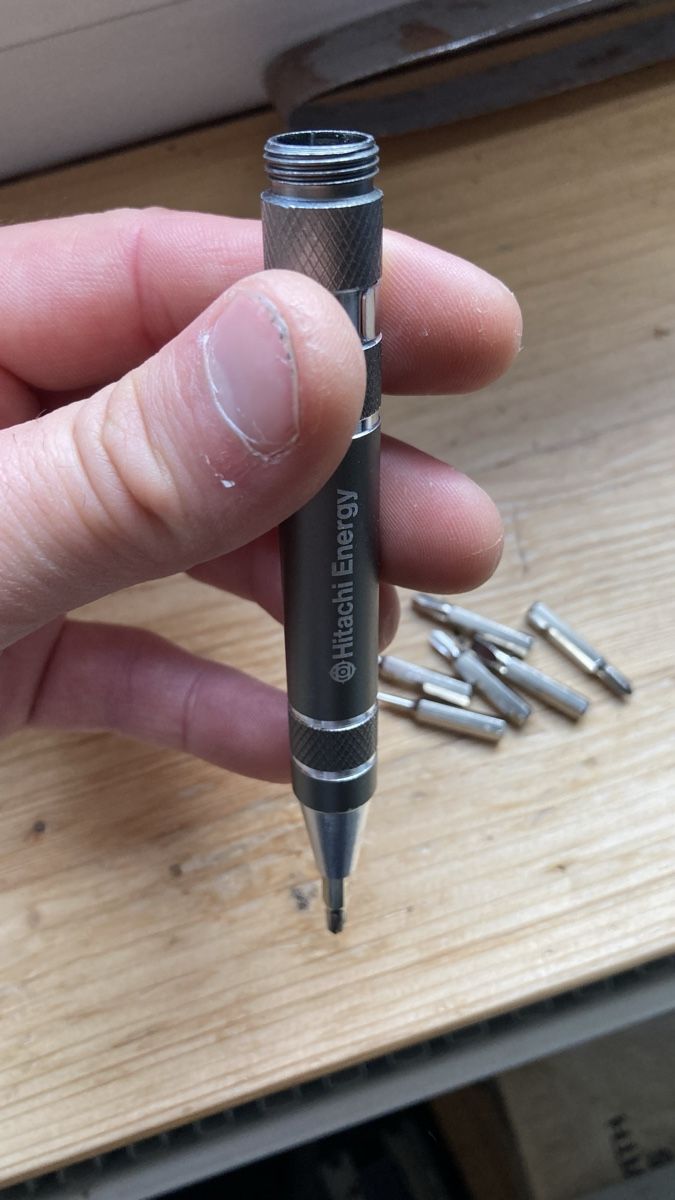 Hitachi Tutti gli attrezzi: Hitachi Multitool – Nuovo (secondo la descrizione) da Chevenez venduto da Electro-Rick 1
