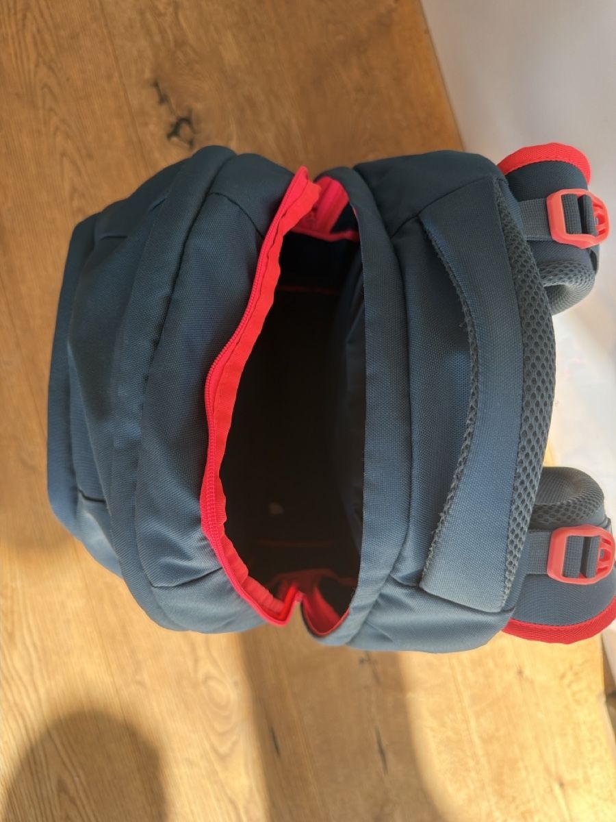Satch Zaini: Satch Schulrucksack Blau/Pink  – Usato da Zug venduto da Trulli04 2