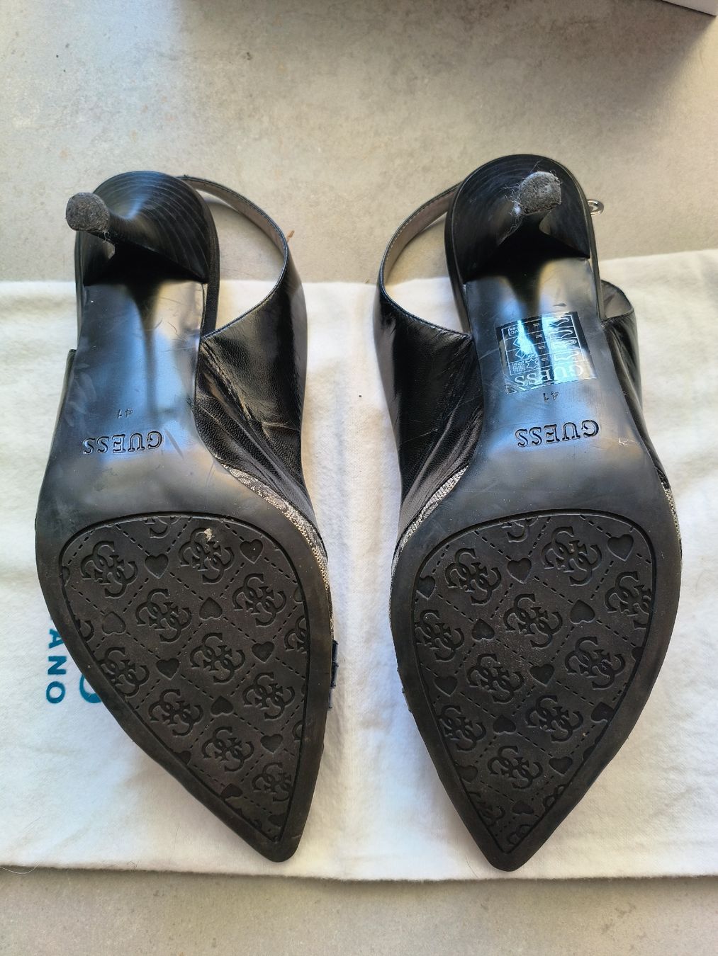 Guess Scarpe da donna: Escarpins Guess taille 41 – Usato da Préverenges venduto da cpa_v28q 3