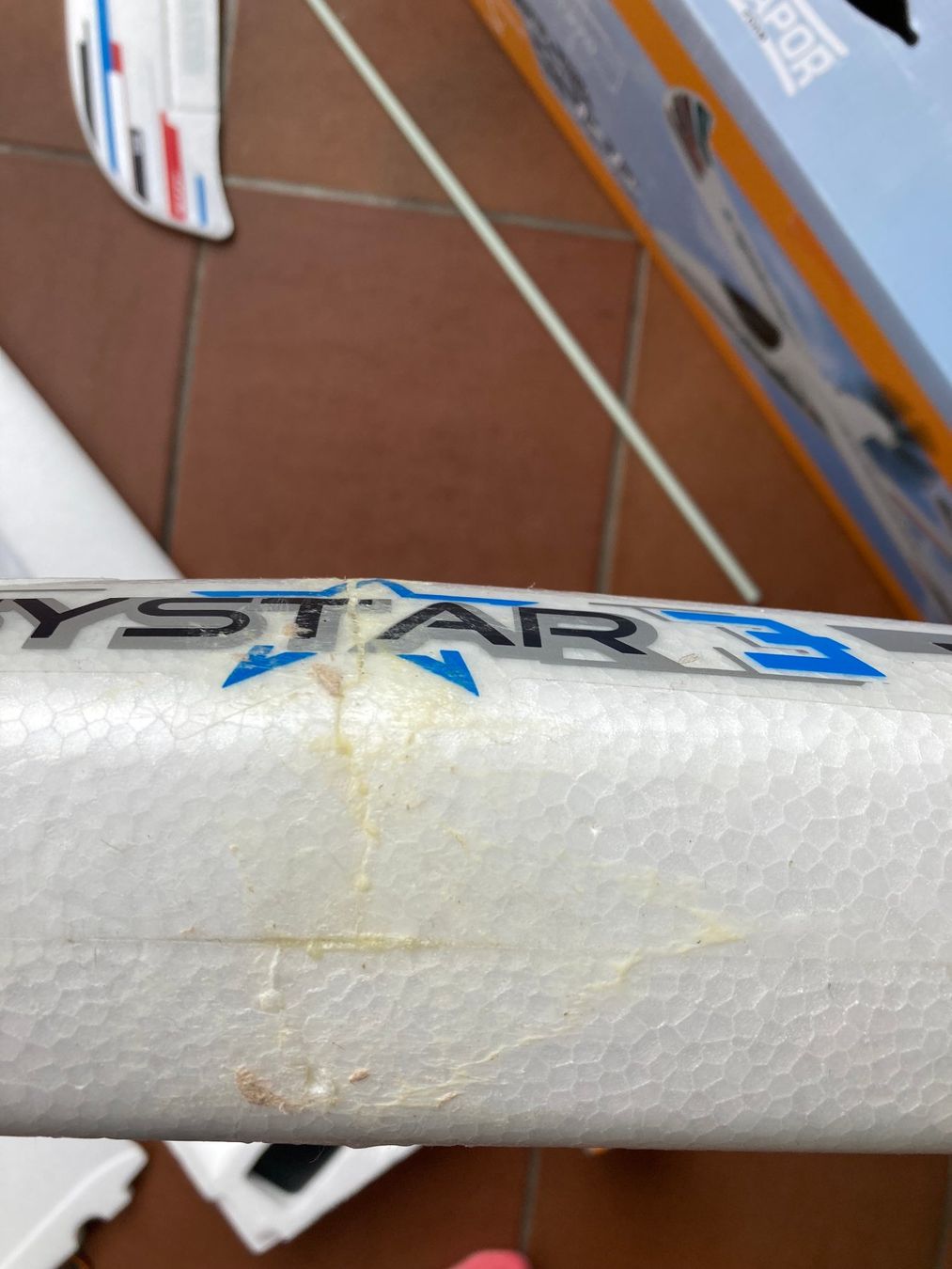 Multiplex Modellismo RC: Multiplex Easystar 3 RTF RC-Flugzeug beschädigt – Usato da Riehen venduto da aemahler 1